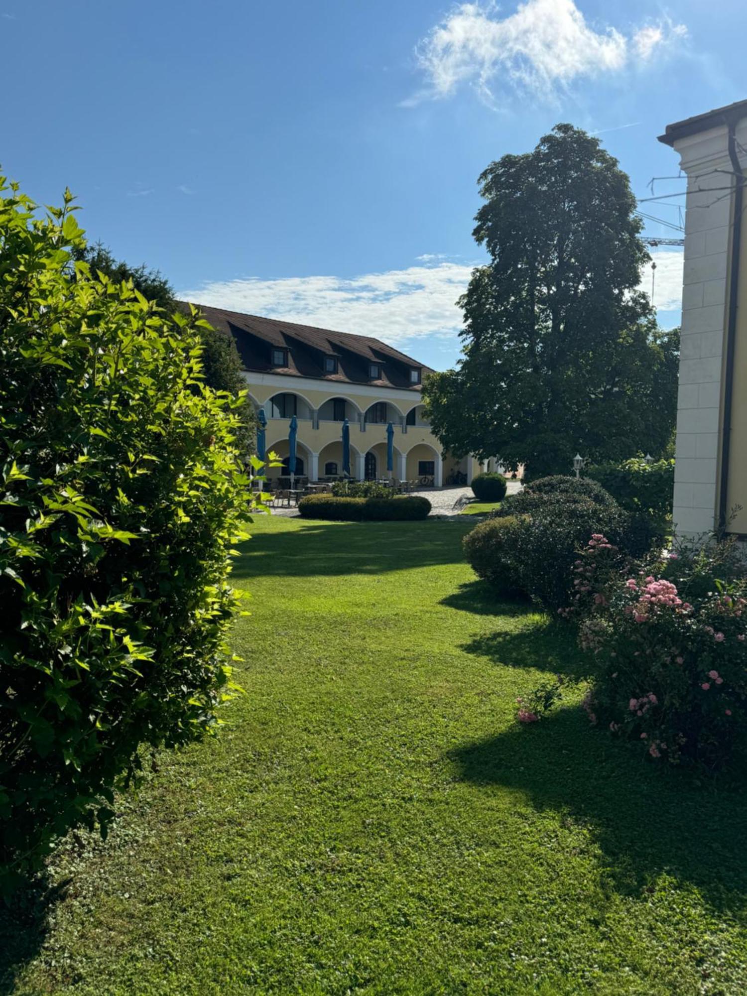 Schloss Kirchham Ngoại thất bức ảnh